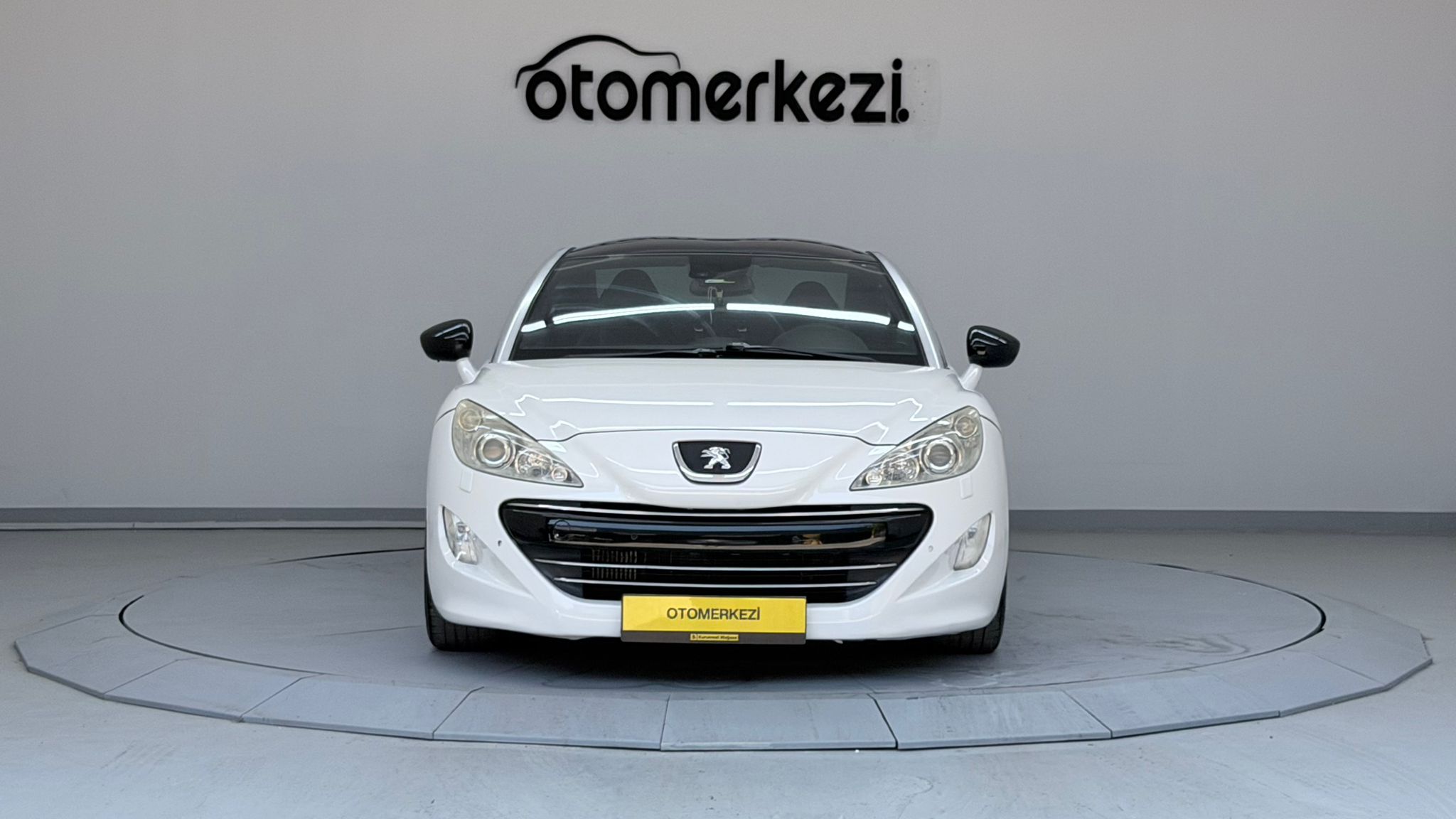PEUGEOT RCZ 4